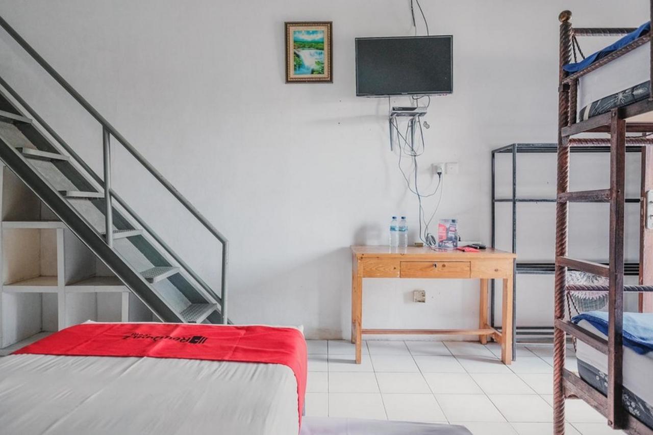Reddoorz Near Pantai Florida Anyer Hotel Serang Ngoại thất bức ảnh
