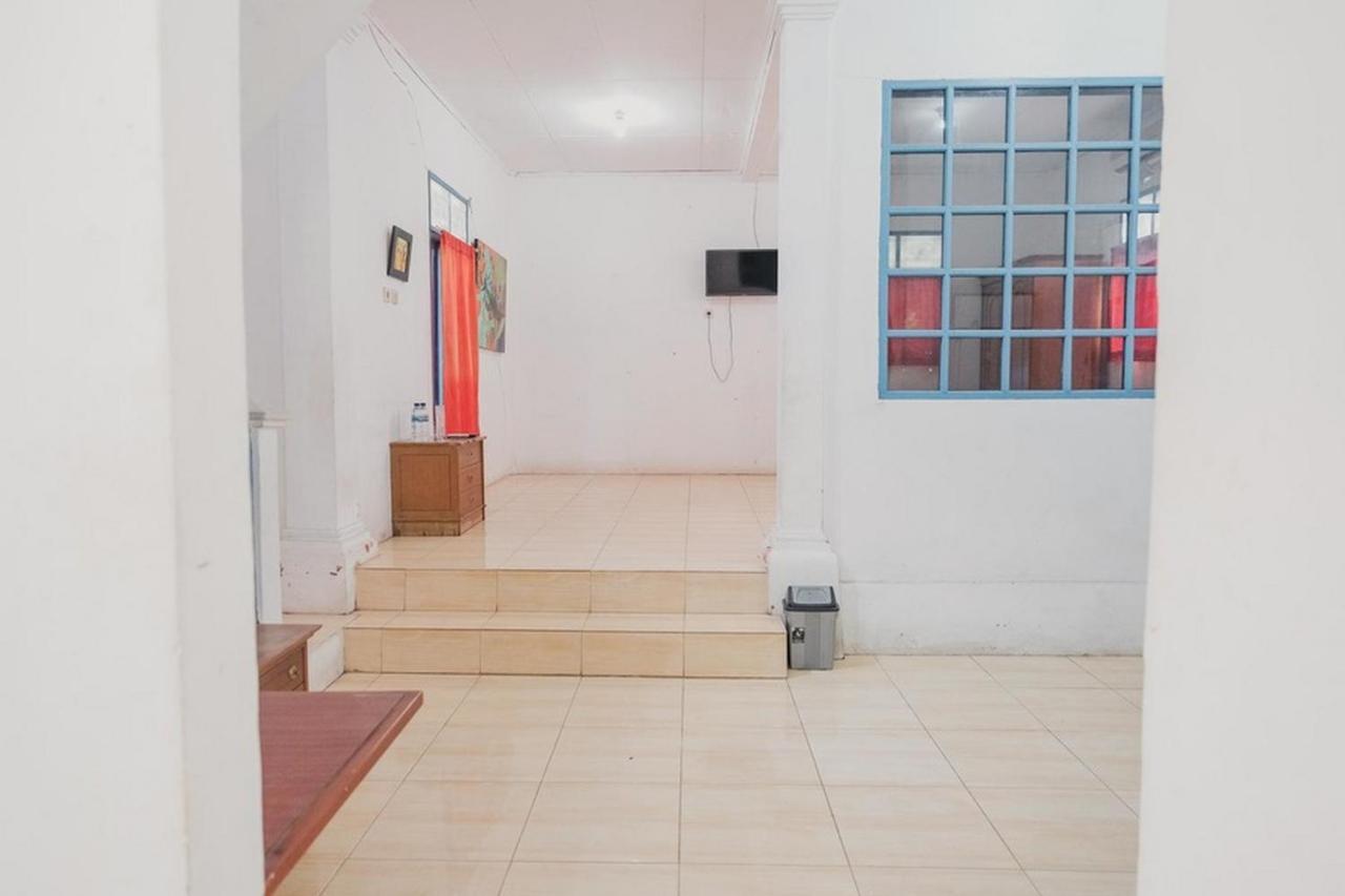 Reddoorz Near Pantai Florida Anyer Hotel Serang Ngoại thất bức ảnh