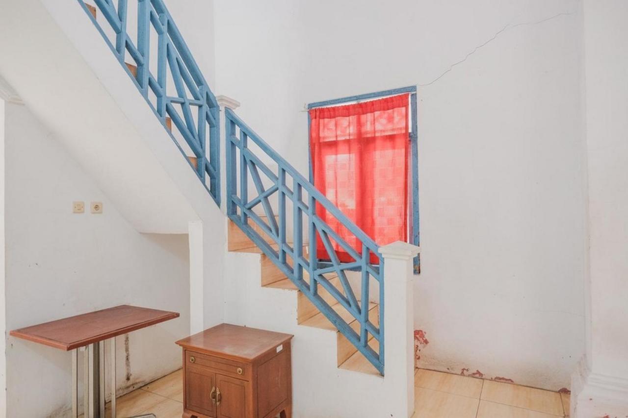 Reddoorz Near Pantai Florida Anyer Hotel Serang Ngoại thất bức ảnh