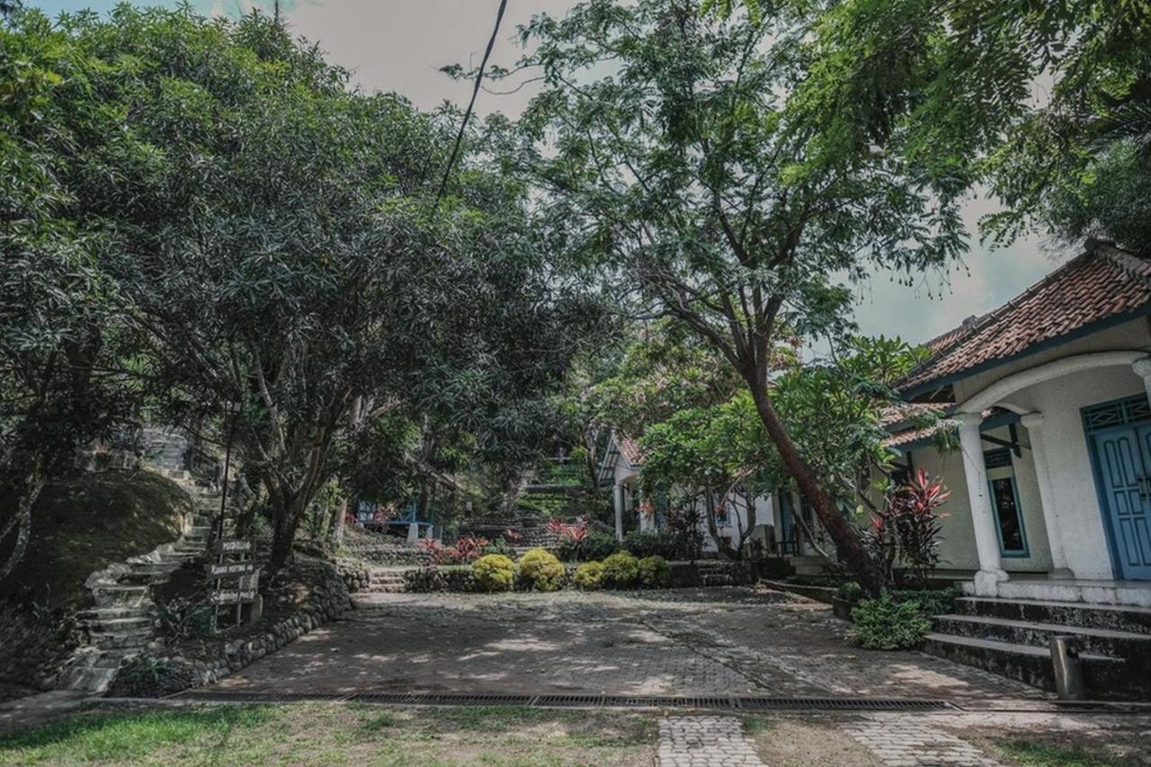 Reddoorz Near Pantai Florida Anyer Hotel Serang Ngoại thất bức ảnh