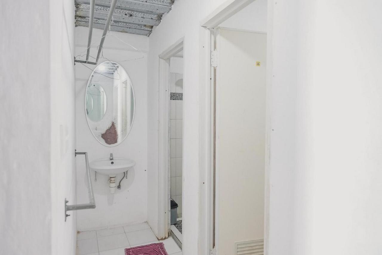 Reddoorz Near Pantai Florida Anyer Hotel Serang Ngoại thất bức ảnh
