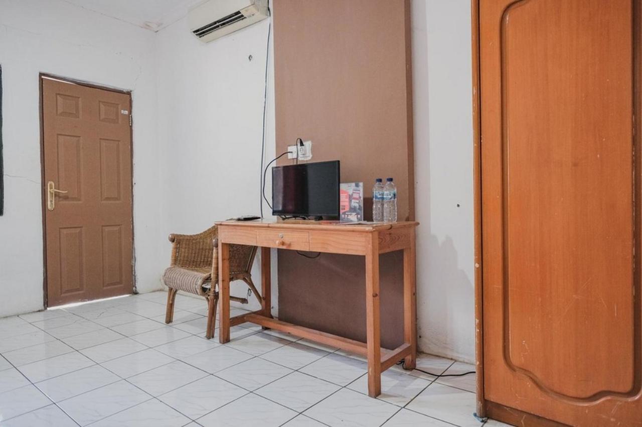 Reddoorz Near Pantai Florida Anyer Hotel Serang Ngoại thất bức ảnh